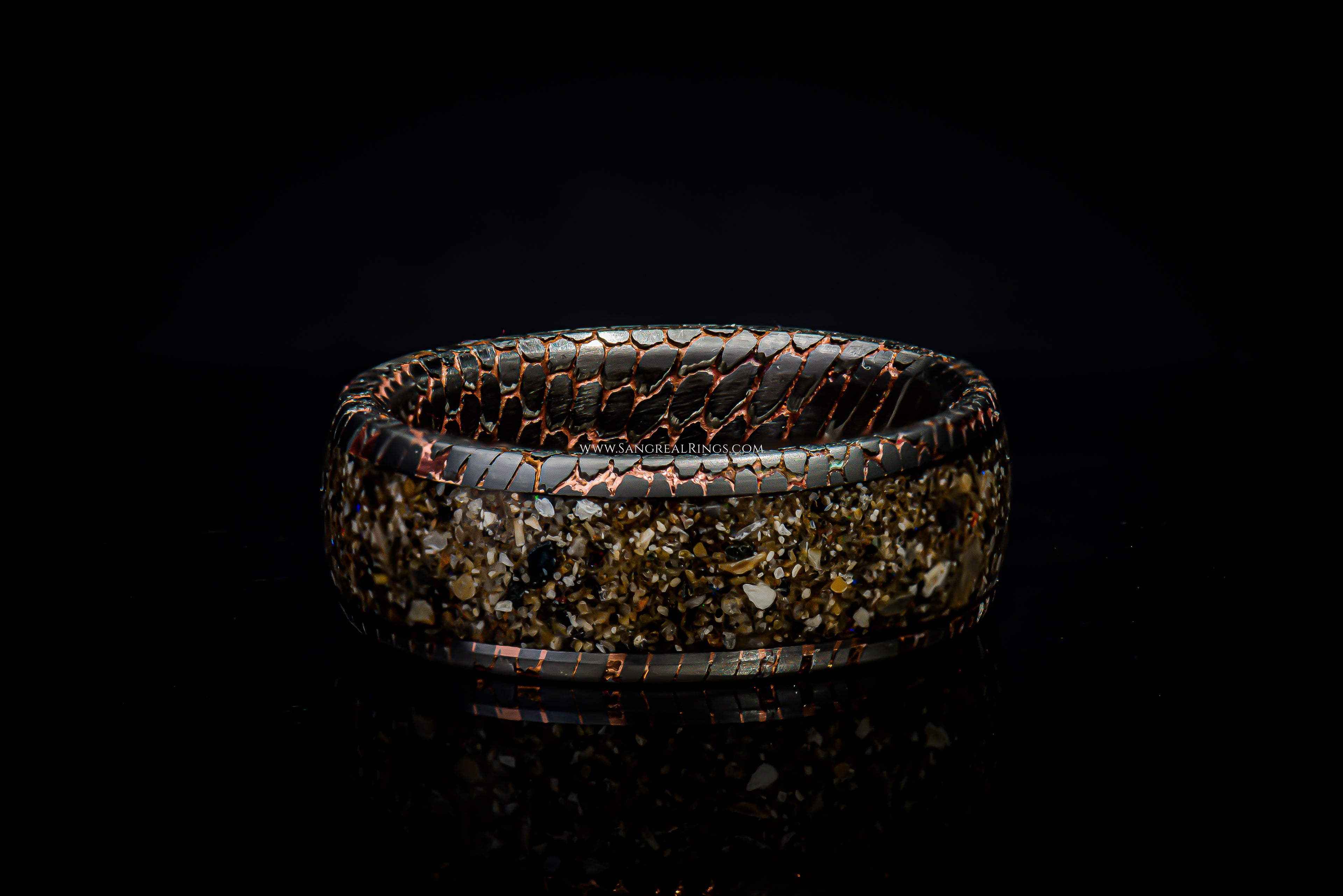 Superconductor Sand Ring