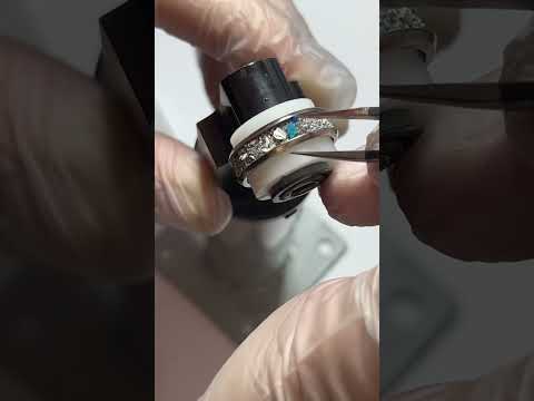 Video of custom rings being made