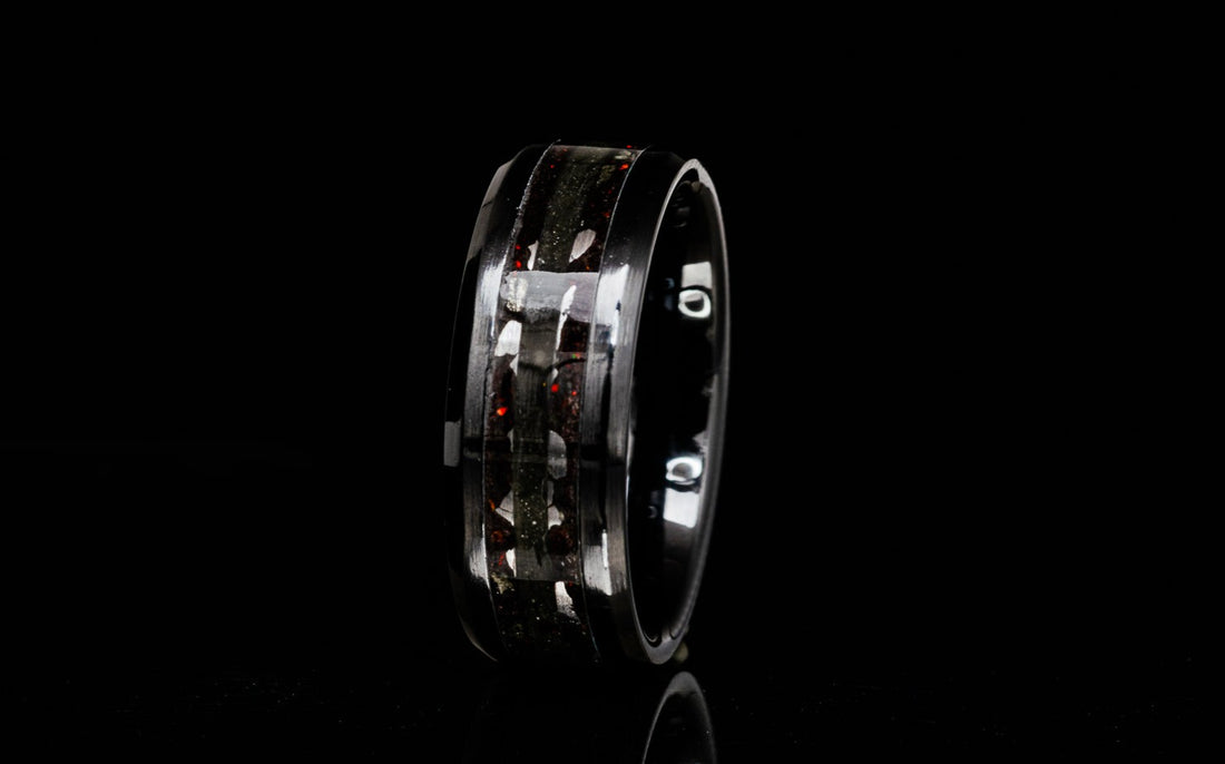 The Moon Dust Black Ceramic Ring